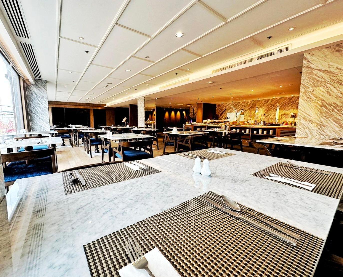 Ayathorn Bangkok Hotel ภายนอก รูปภาพ