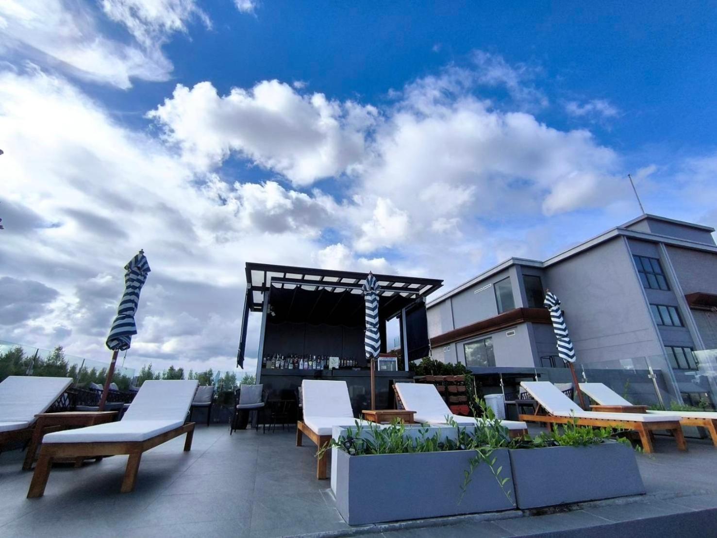 Ayathorn Bangkok Hotel ภายนอก รูปภาพ