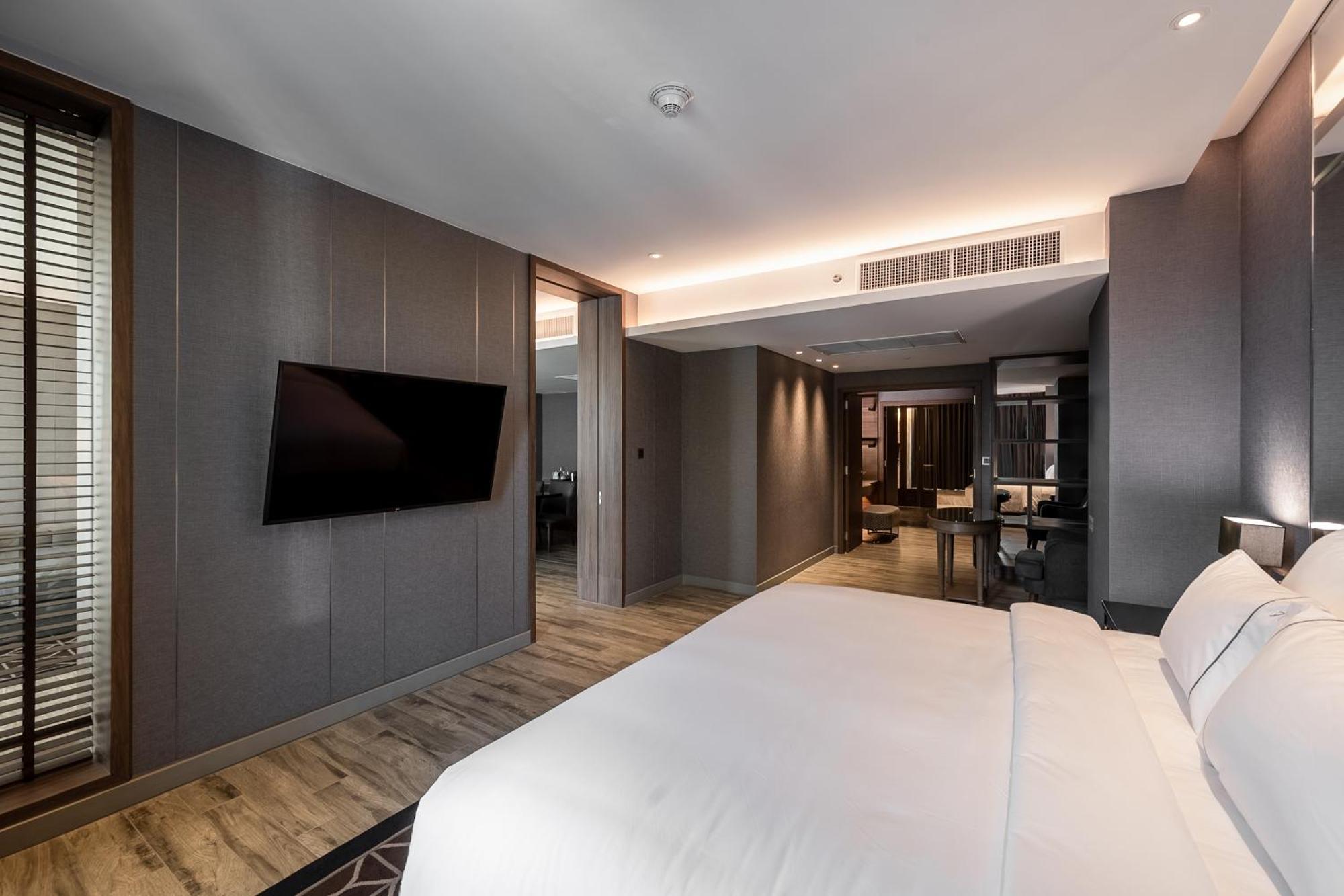 Ayathorn Bangkok Hotel ภายนอก รูปภาพ